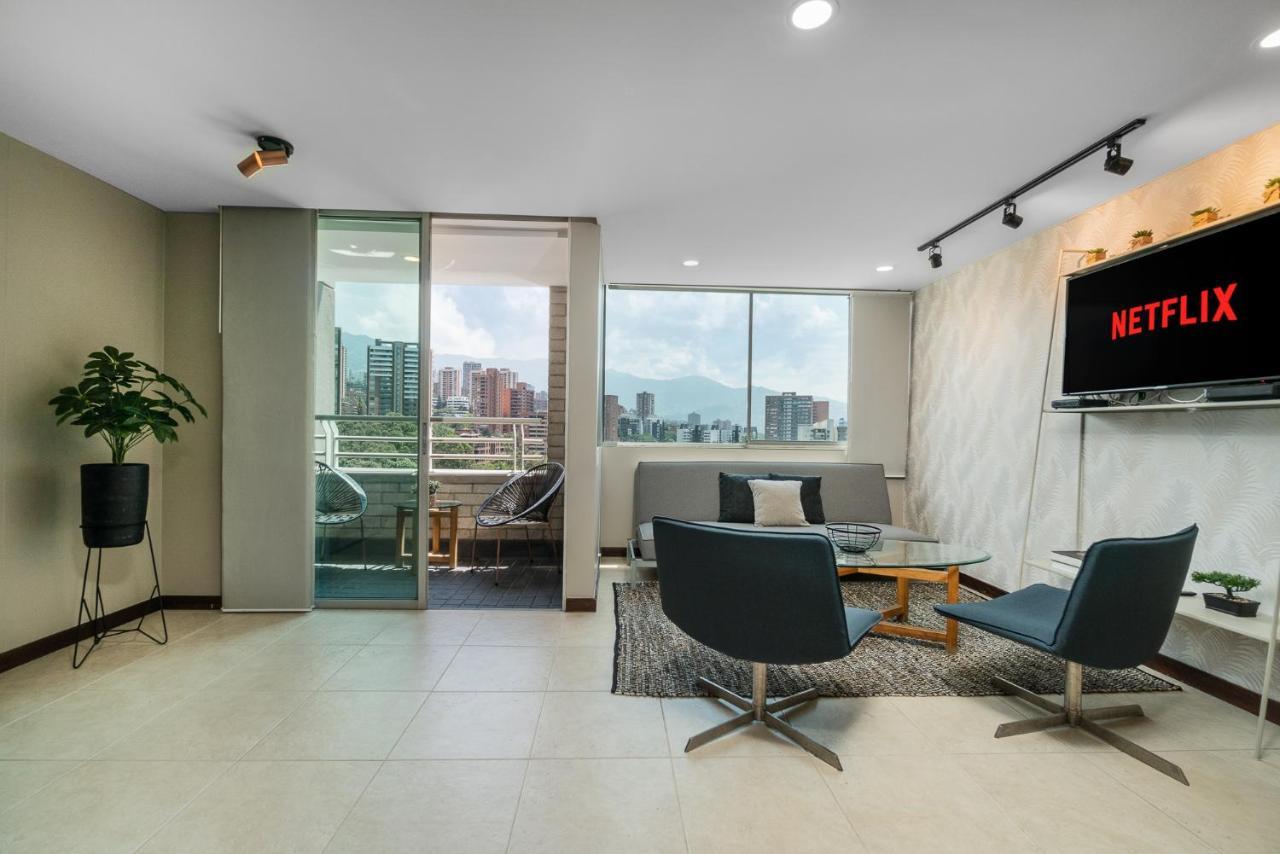 Apartamentos Poblado Alejandria By Housy Host Медельин Экстерьер фото