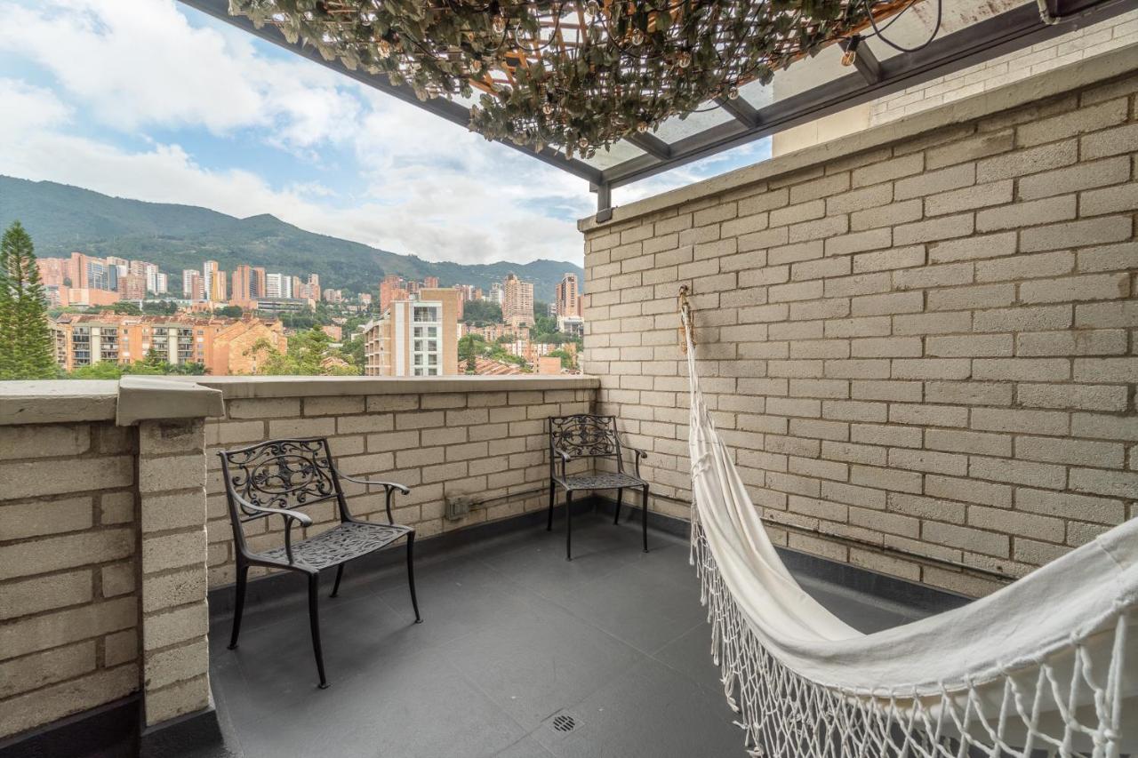 Apartamentos Poblado Alejandria By Housy Host Медельин Экстерьер фото