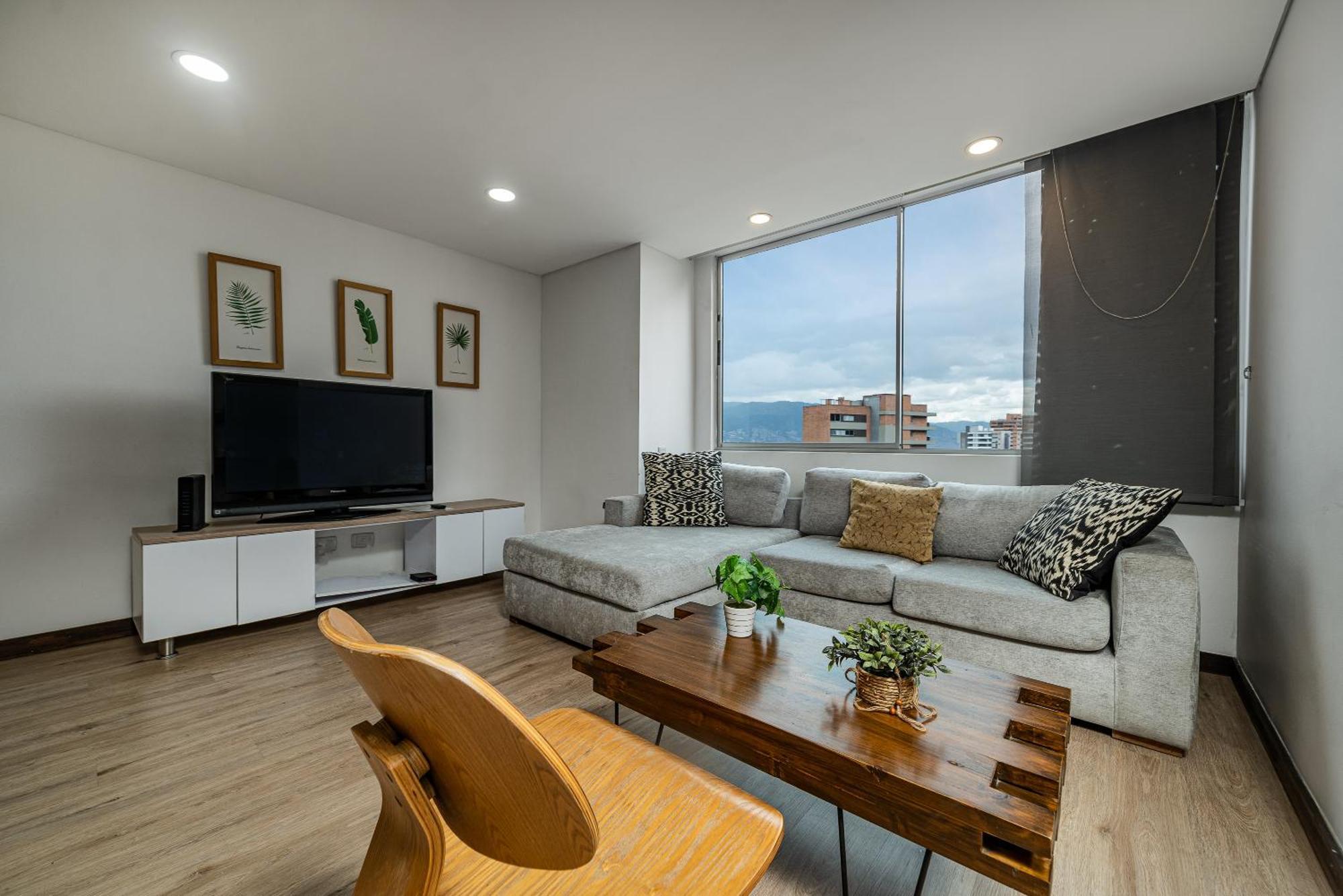 Apartamentos Poblado Alejandria By Housy Host Медельин Экстерьер фото