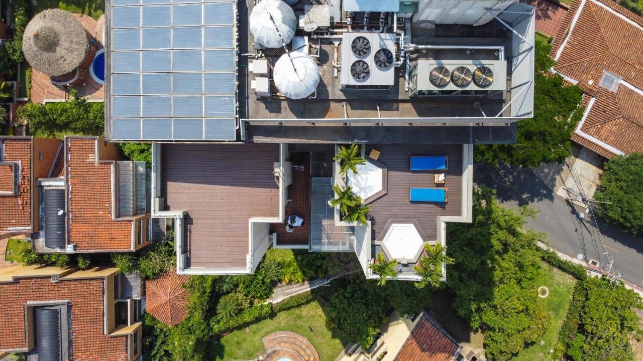 Apartamentos Poblado Alejandria By Housy Host Медельин Экстерьер фото